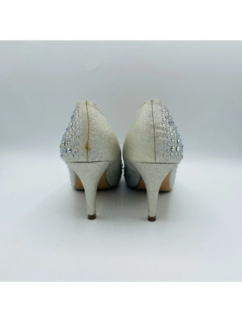 De Blossom Collection Shoes Womens Size 8 Silver Rhinestone Studded Roma Heels